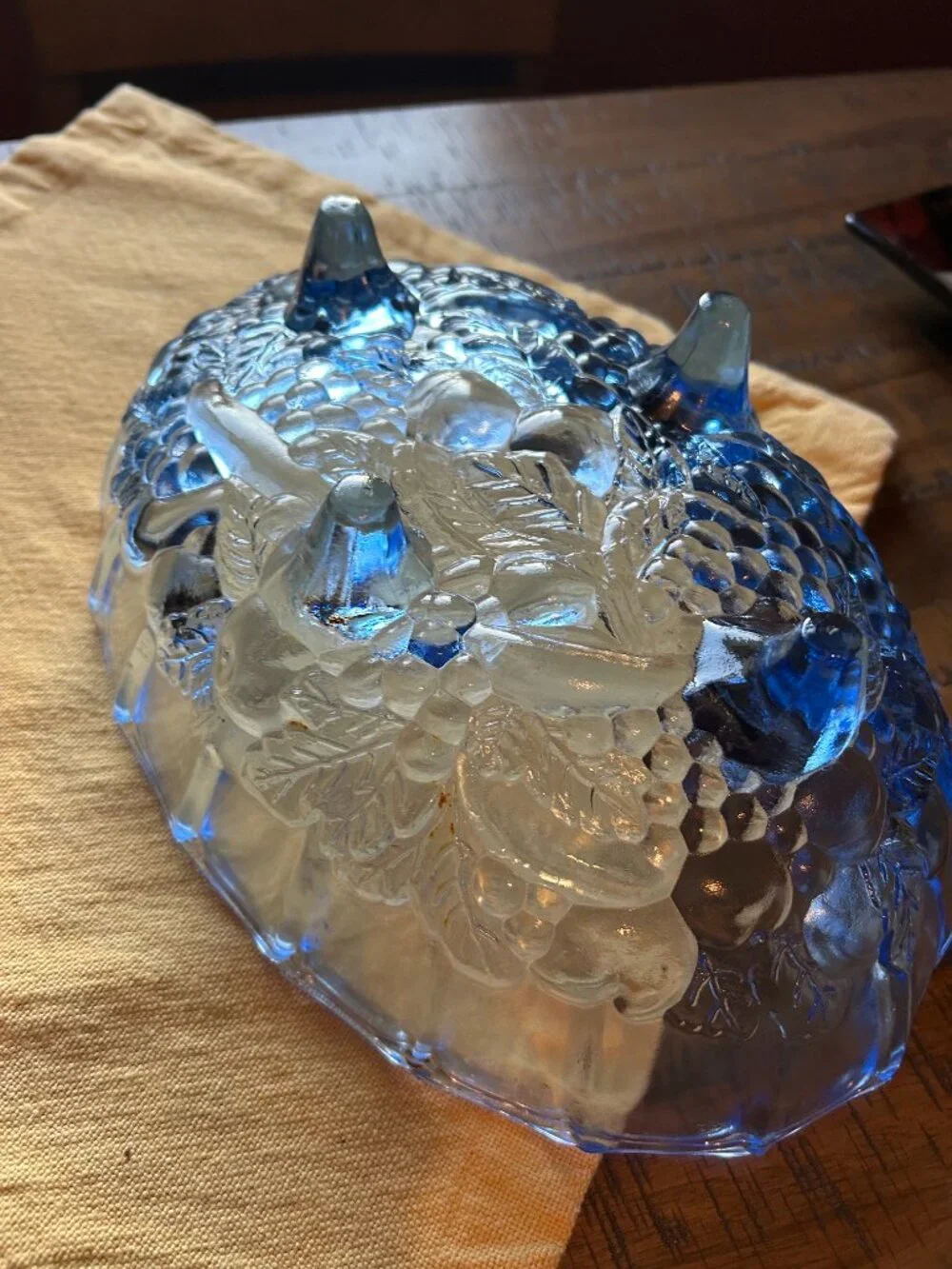 Vintage Indiana Glass  fruit   bowl   is a footed  oval  centerpiece  with a  sc